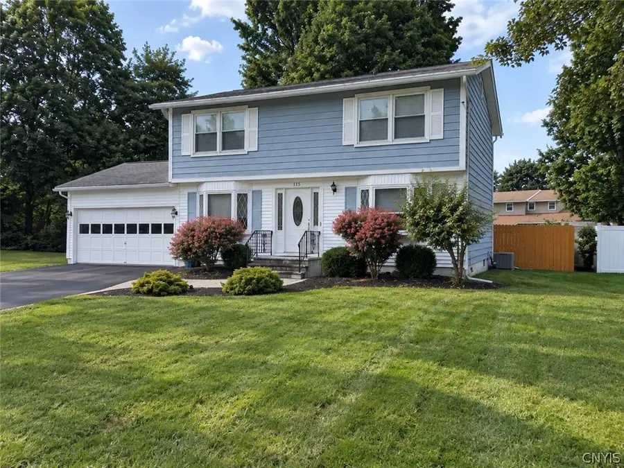 115 Meadow River Drive, Liverpool, NY 13090 - #2