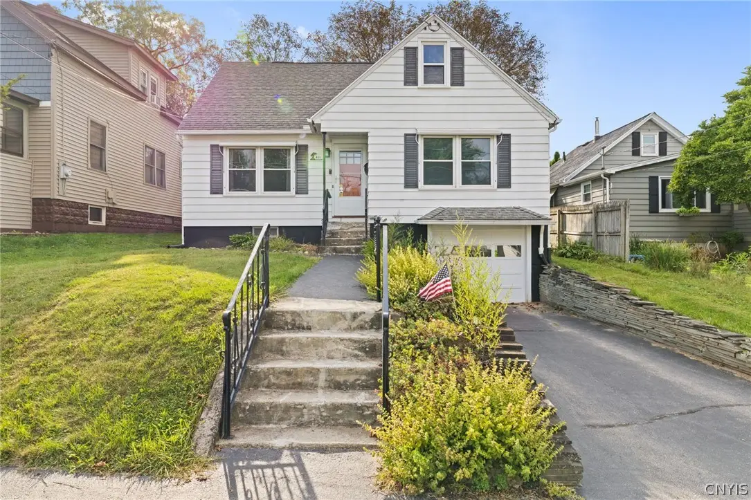 411 Kenwick Drive, Syracuse, NY 13208 - #1