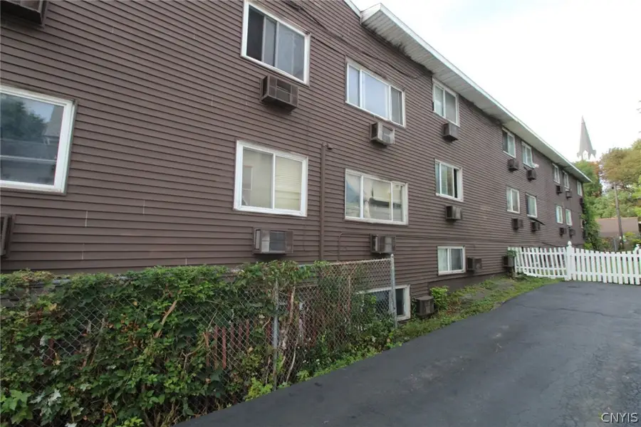304 Court & Alvord Street N, Syracuse, NY 13208 - #3