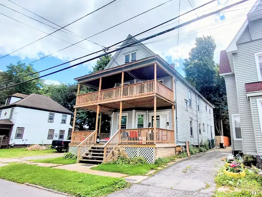 715 Chestnut Street, Utica, NY 13502 - #3