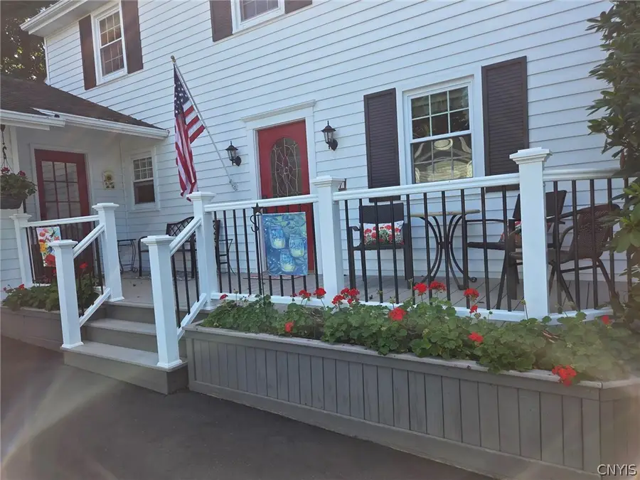 207 Riverdale Road, Liverpool, NY 13090 - #2