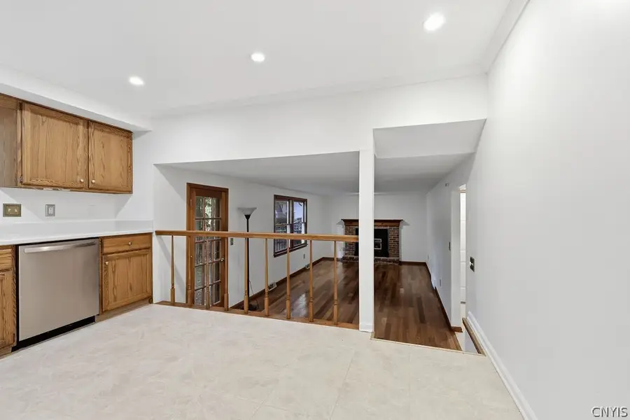 3438 Stanford Drive, Baldwinsville, NY 13027 - #3