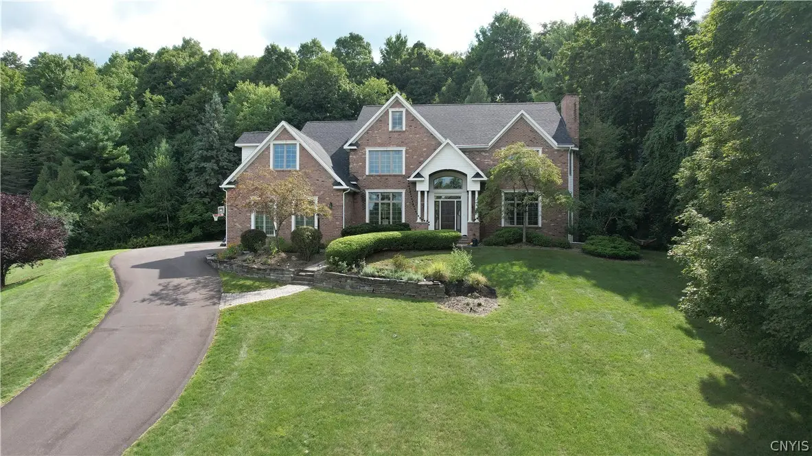 7316 Dartmoor Crossing, Fayetteville, NY 13066 - #1