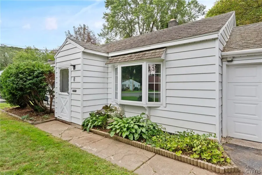8 Homeland Road, Syracuse, NY 13212 - #2
