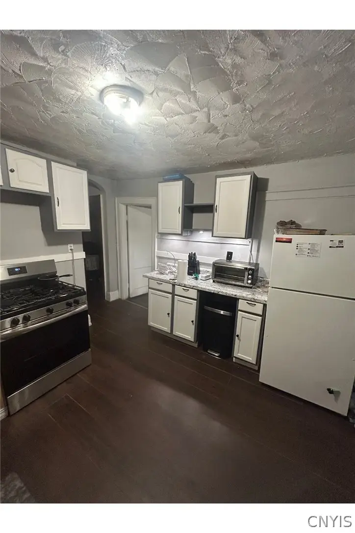 531 Seymour Street, Syracuse, NY 13204 - #3