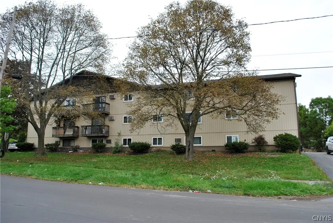 802 Pond Street, Syracuse, NY 13208 - #1