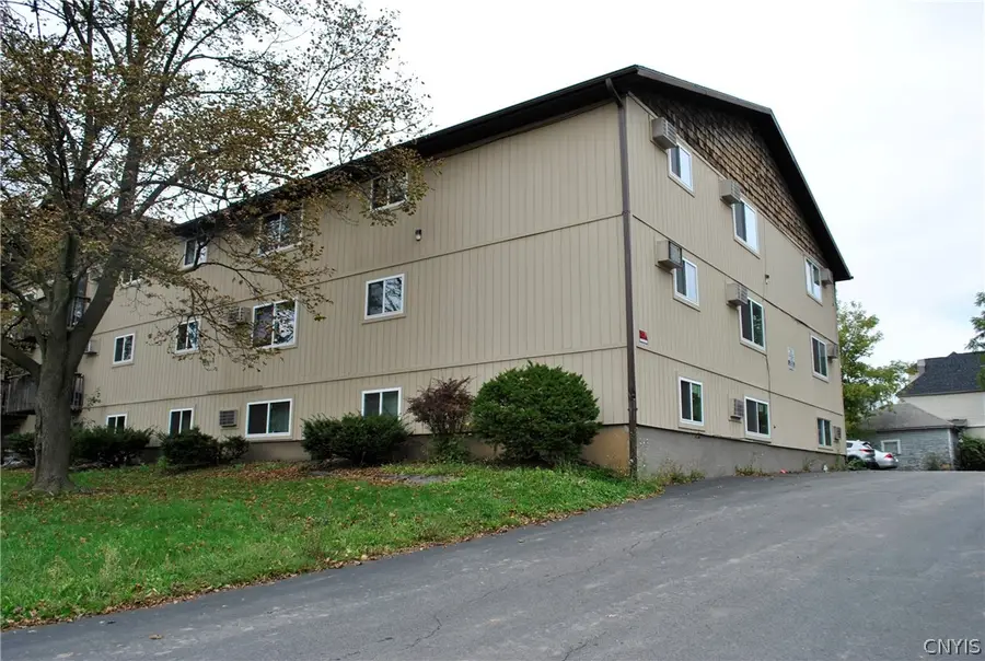 802 Pond Street, Syracuse, NY 13208 - #2