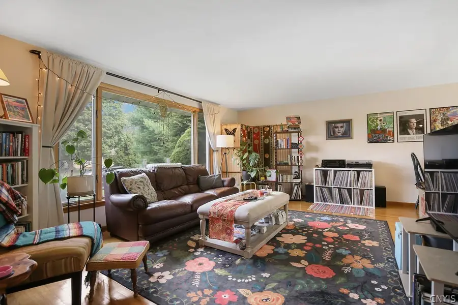 100 Oakridge Circle, Syracuse, NY 13209 - #3