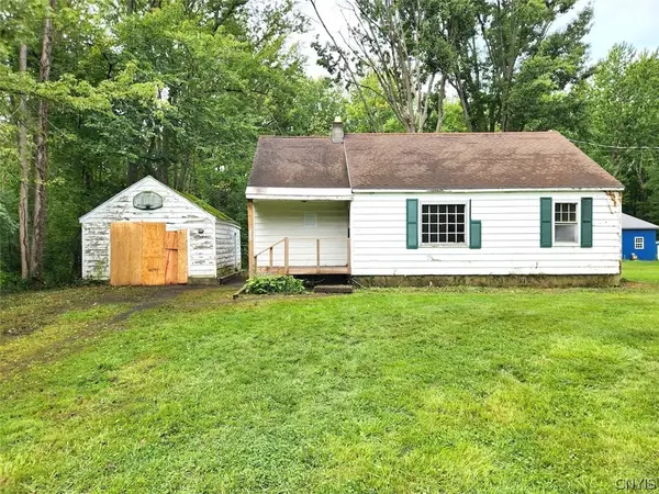 8259 Oswego Road, Liverpool, NY 13090