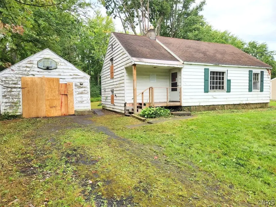 8259 Oswego Road, Liverpool, NY 13090 - #2