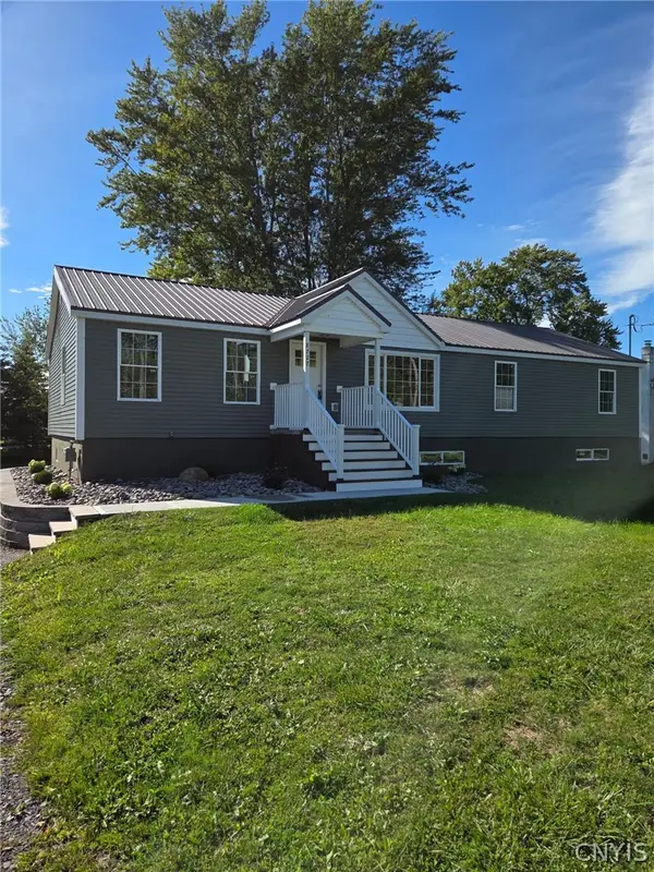 8727 Whiting Road, Cicero, NY 13039