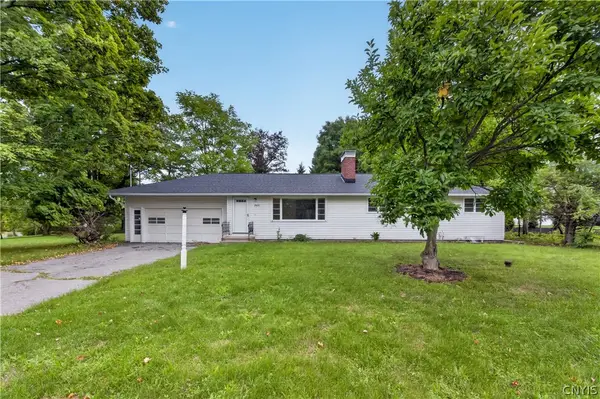 2601 E Colvin St, Syracuse, NY 13224
