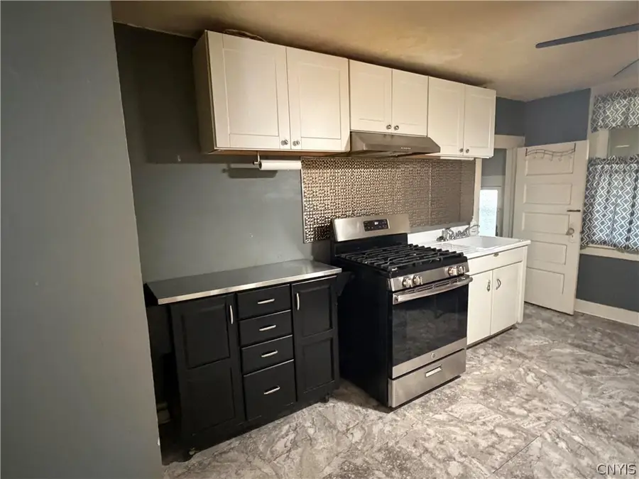 108 Whitwell Drive, Syracuse, NY 13203 - #3