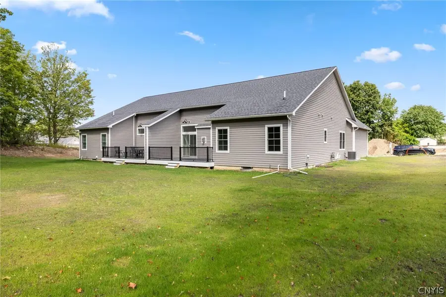 2A Free Fall Lane, Syracuse, NY 13215 - #2