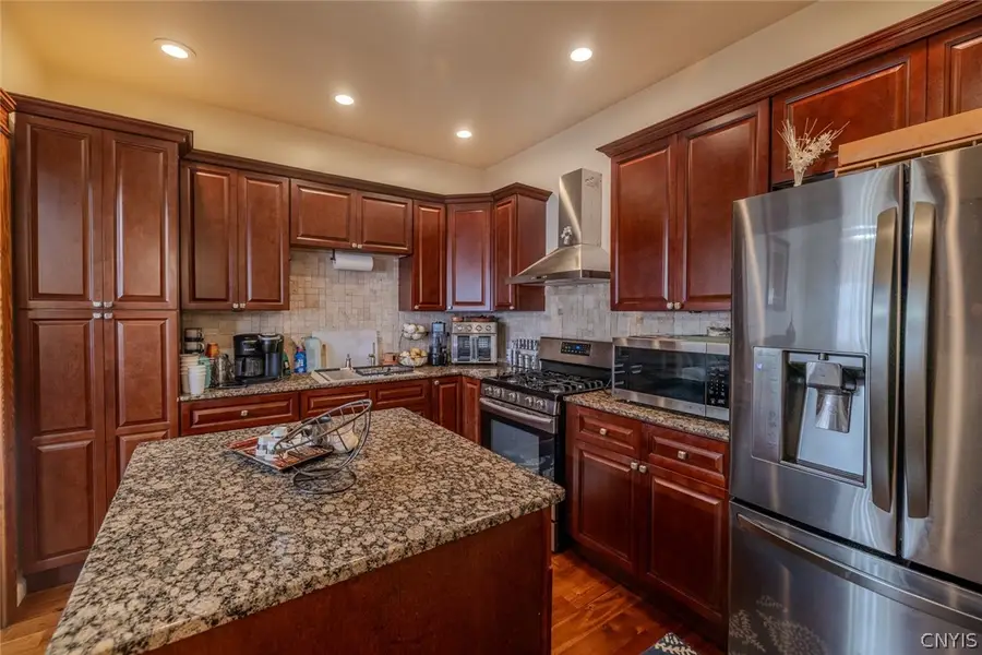 218 Wadsworth Street, Syracuse, NY 13203 - #3