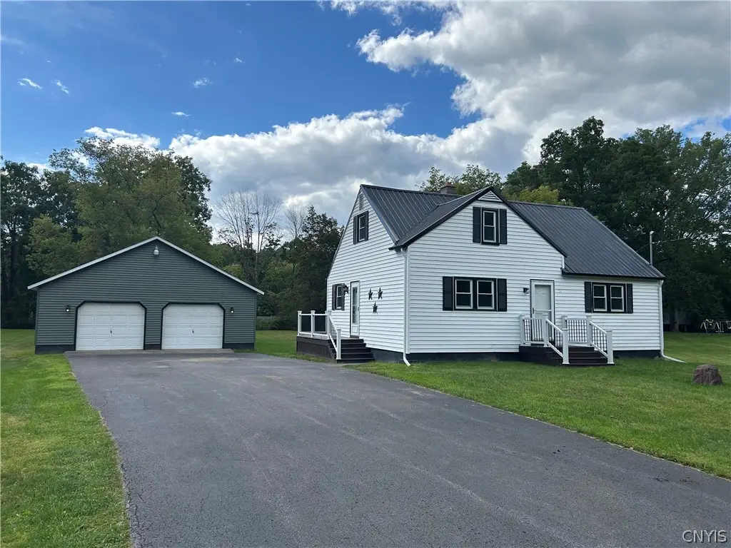 3772 Hand Place, Sauquoit, NY 13456 - #1