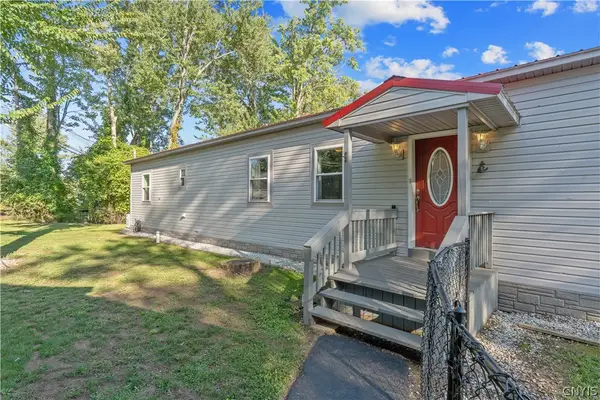 482 County Route 12, Pennellville, NY 13132