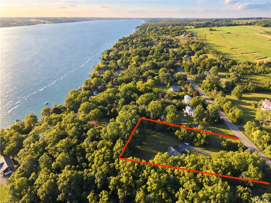 2305 E Lake Rd, Skaneateles, NY 13152 - #2