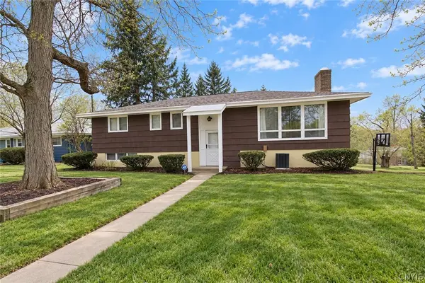 1500 Salt Springs Road, Syracuse, NY 13214