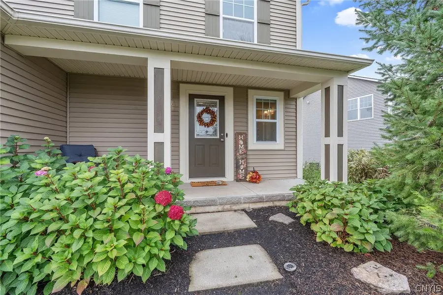 3135 Samantha Drive, Baldwinsville, NY 13027 - #2