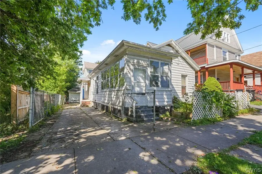 1317 Butternut Street, Syracuse, NY 13208 - #2