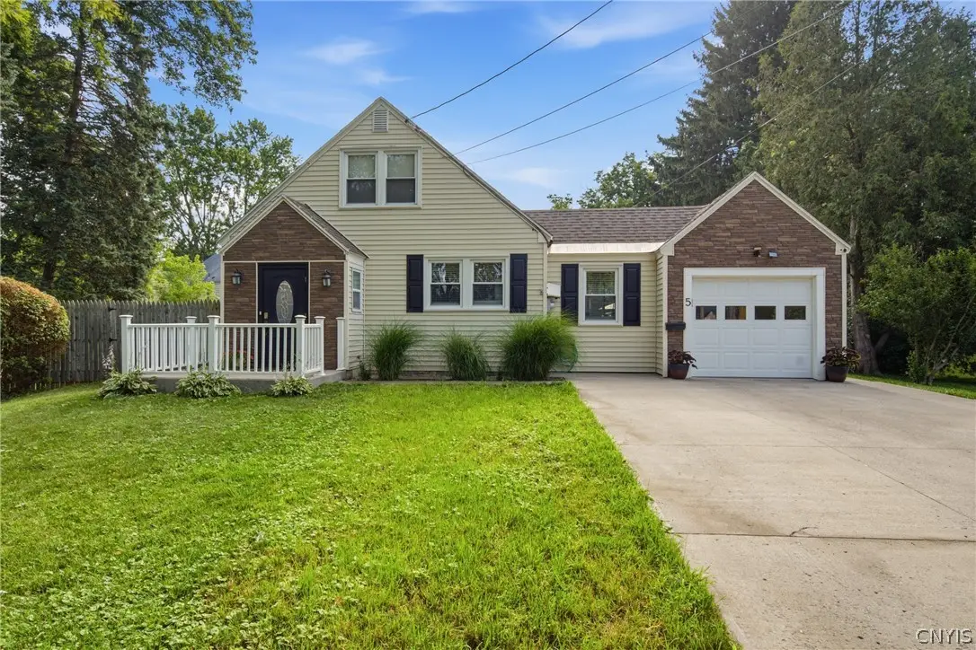 5 Brandon Circle, East Syracuse, NY 13057 - #1