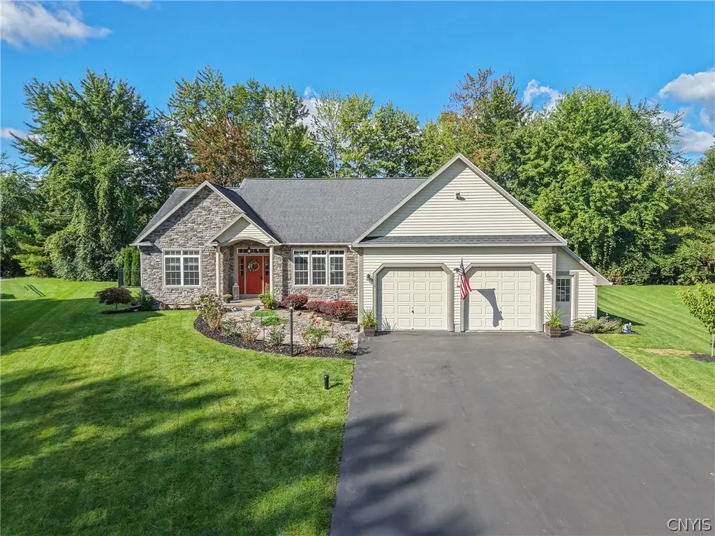 3324 Rock Rose Cir, Baldwinsville, NY 13027 - #1