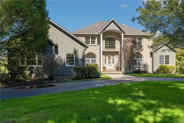 6923 Woodchuck Hill Road, Fayetteville, NY 13066