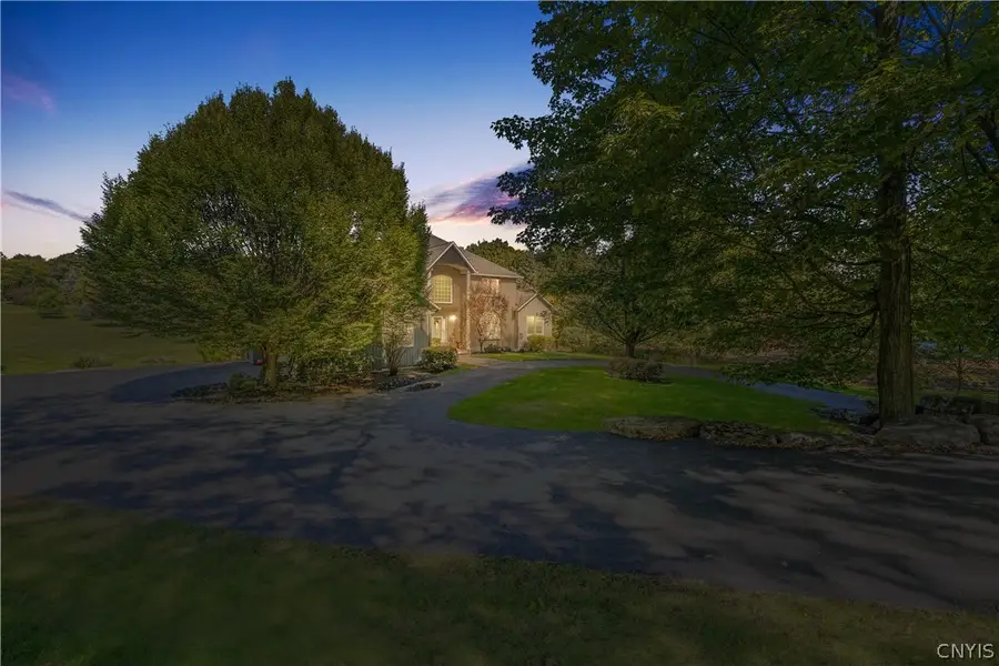 6923 Woodchuck Hill Road, Fayetteville, NY 13066 - #2