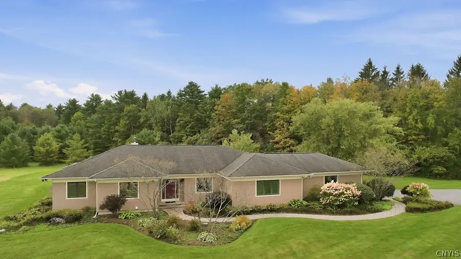 3465 Janet Lane, Cazenovia, NY 13035 - #2
