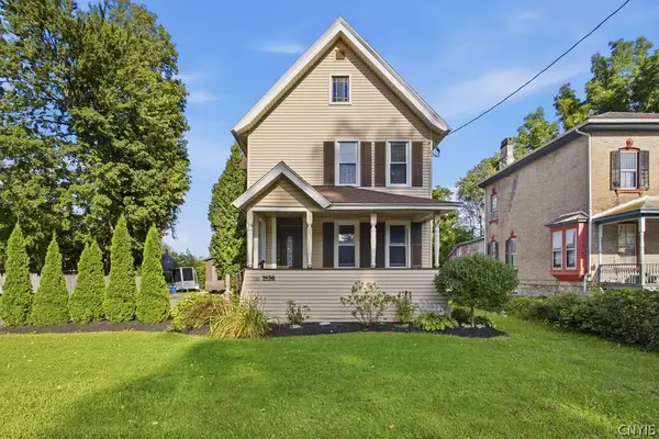 116 S Seward Avenue, Auburn, NY 13021
