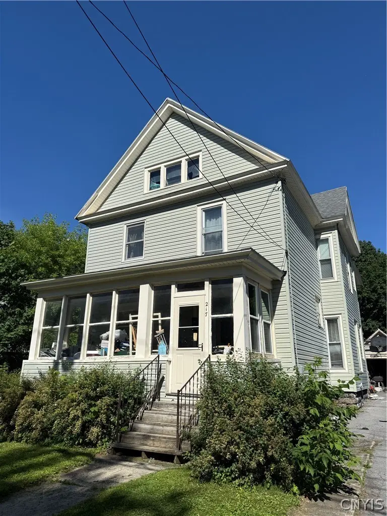 217 S Hamilton Street, Watertown, NY 13601 - #2