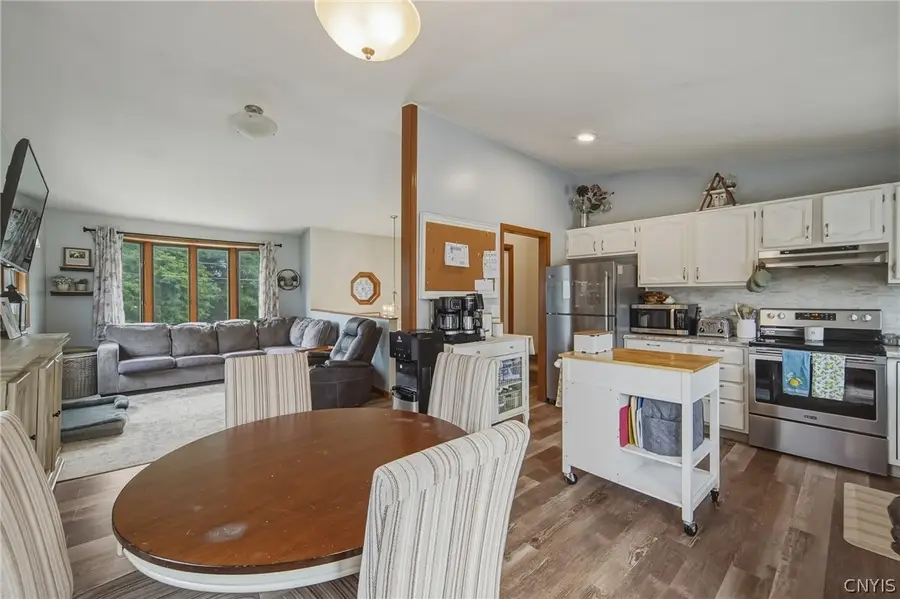 215 Sunnybrook Drive, Syracuse, NY 13219 - #3