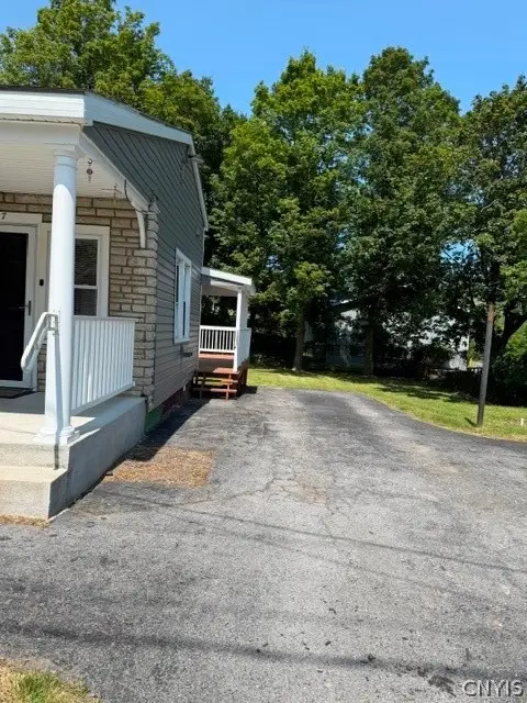 107 Broad Street, Oriskany Falls, NY 13425 - #2