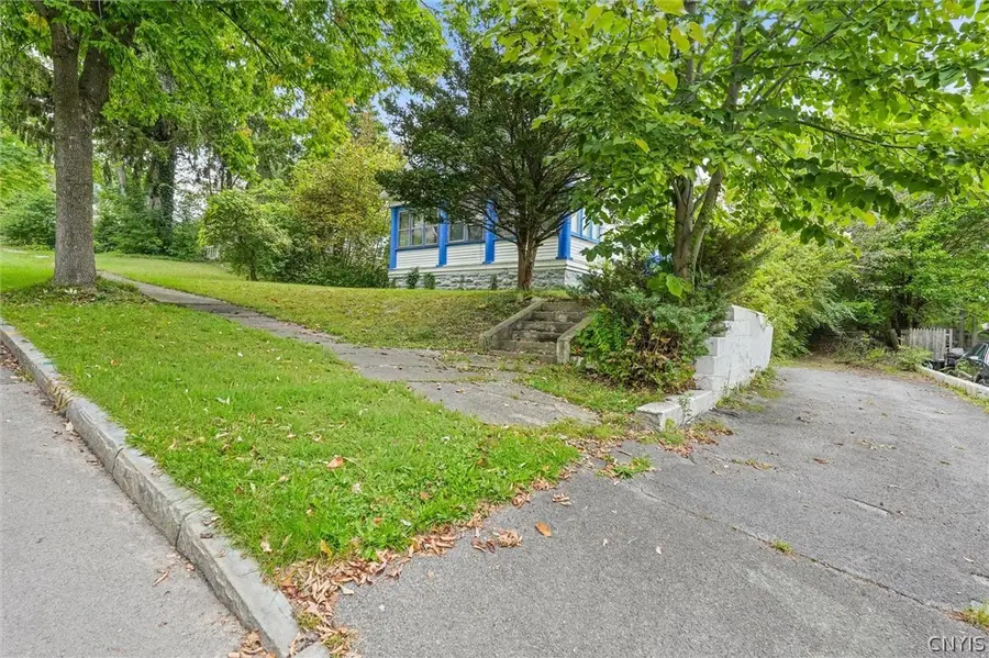 168 Parkside Avenue, Syracuse, NY 13207 - #3