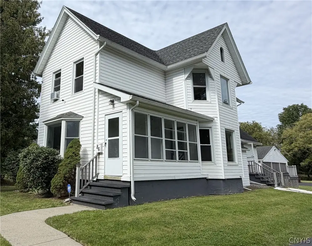 86 Clinton, New York Mills, NY 13417 - #1