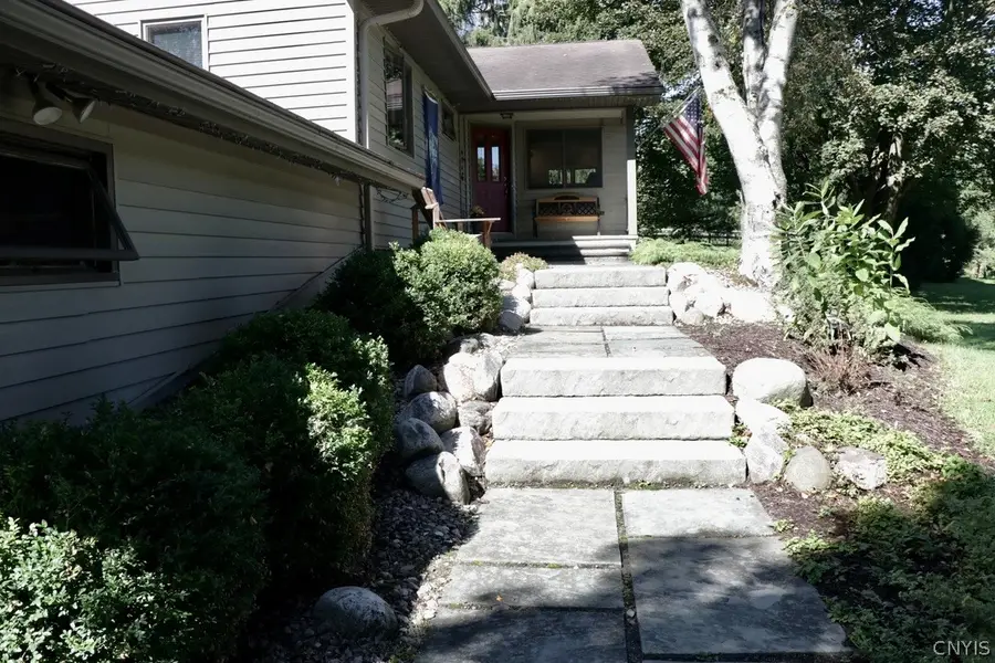 7864 Broadfield Road, Manlius, NY 13104 - #3