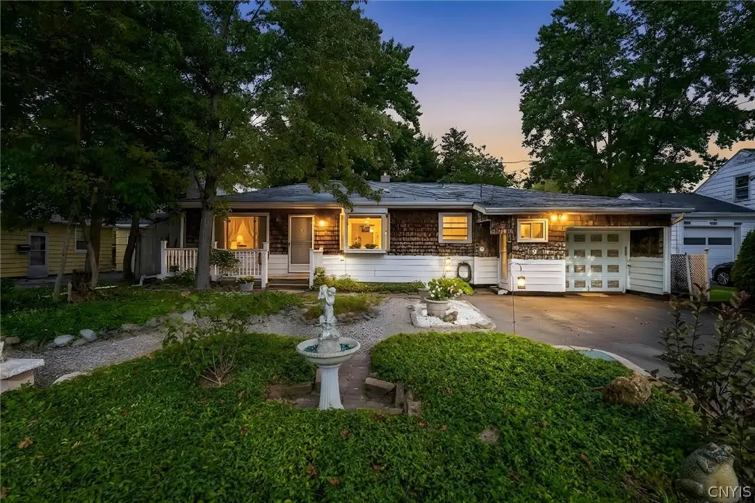 9 Donald Place, Liverpool, NY 13090 - #1