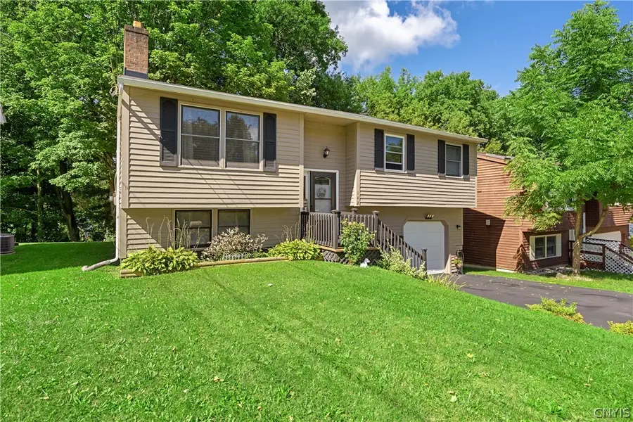 142 Sunhill Terrace, Syracuse, NY 13207 - #2