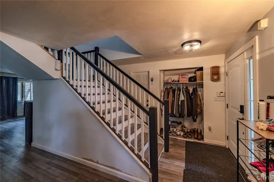 106 Stillwater Drive, East Syracuse, NY 13057 - #3