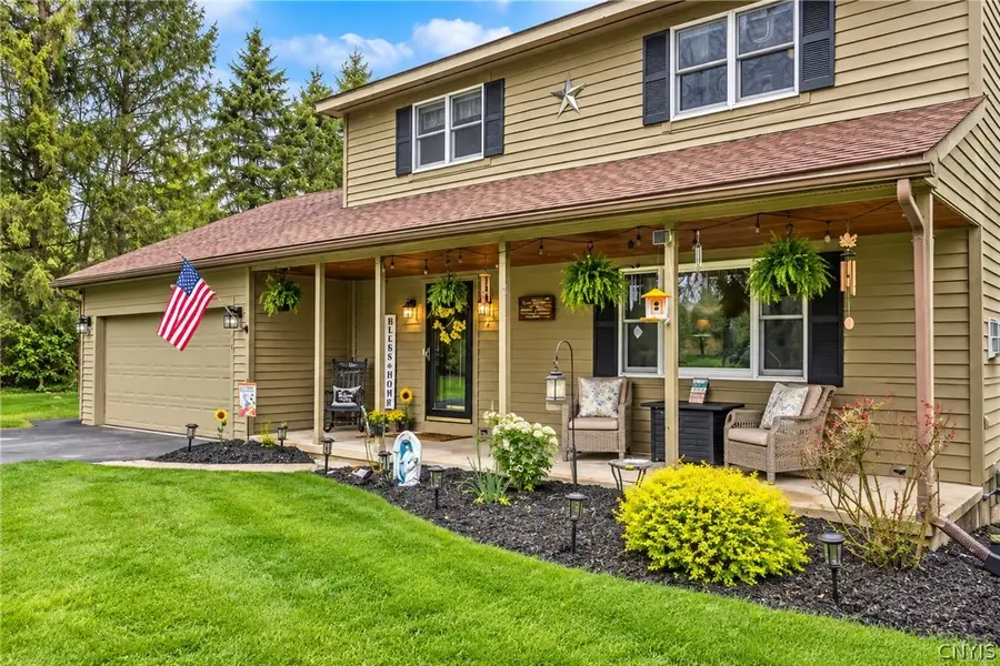 2831 Oneida Street, Sauquoit, NY 13456 - #3