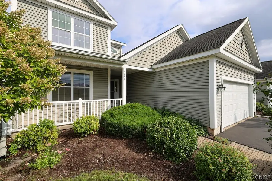 3727 Pegasus Circle, Syracuse, NY 13209 - #2