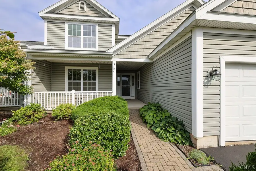 3727 Pegasus Circle, Syracuse, NY 13209 - #3