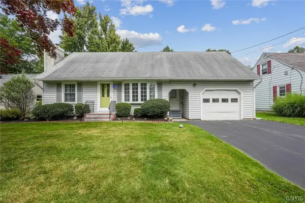 110 Green Acres Drive, Liverpool, NY 13090