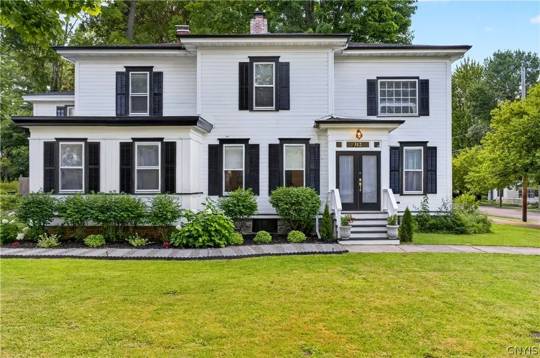 312 Elm Street, Fayetteville, NY 13066 - #1