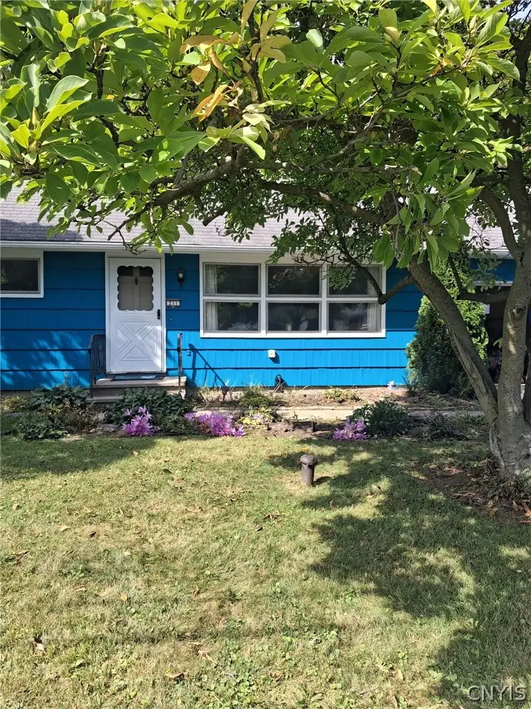 211 Washburn Drive, East Syracuse, NY 13057 - #1