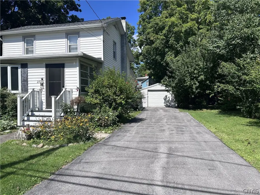 2725 Mechanic Street, Weedsport, NY 13166 - #2