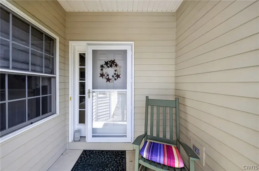 417 Briar Brook Run, Fayetteville, NY 13066 - #2