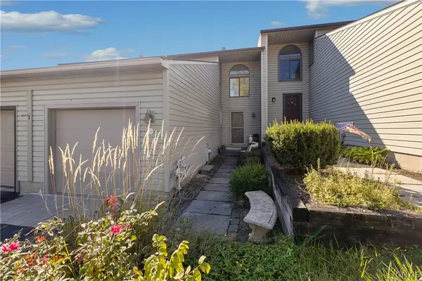 130 Lookout Circle, Syracuse, NY 13209