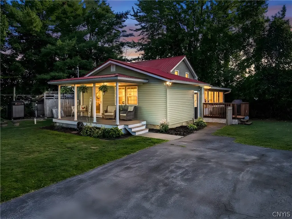 276 Stewarts Corners Road, Pennellville, NY 13132 - #1